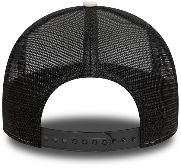 Las Vegas Raiders New Era Superbowl NFL Team Trucker Cap