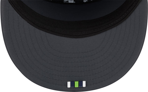 Gorra del equipo Baltimore Ravens NFL 2023 Sideline New Era 9Forty Stretch Snap gris