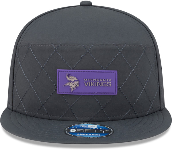 Gorra del equipo Baltimore Ravens NFL 2023 Sideline New Era 9Forty Stretch Snap gris