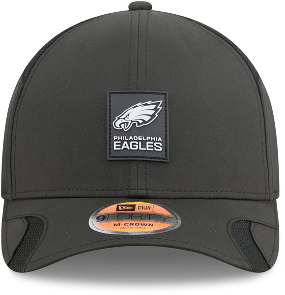 Philadelphia Eagles NFL Sideline 2025 New Era 9Forty M-Crown Black Team Cap