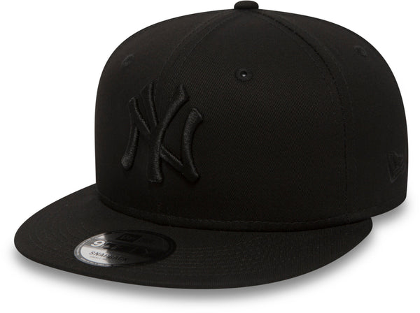 New York Yankees New Era 9Fifty MLB Team All Black Snapback Baseball Cap