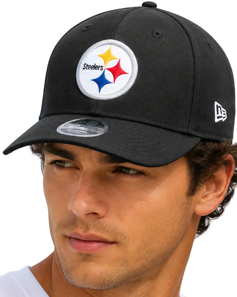 Gorra del equipo Baltimore Ravens NFL 2023 Sideline New Era 9Forty Stretch Snap gris